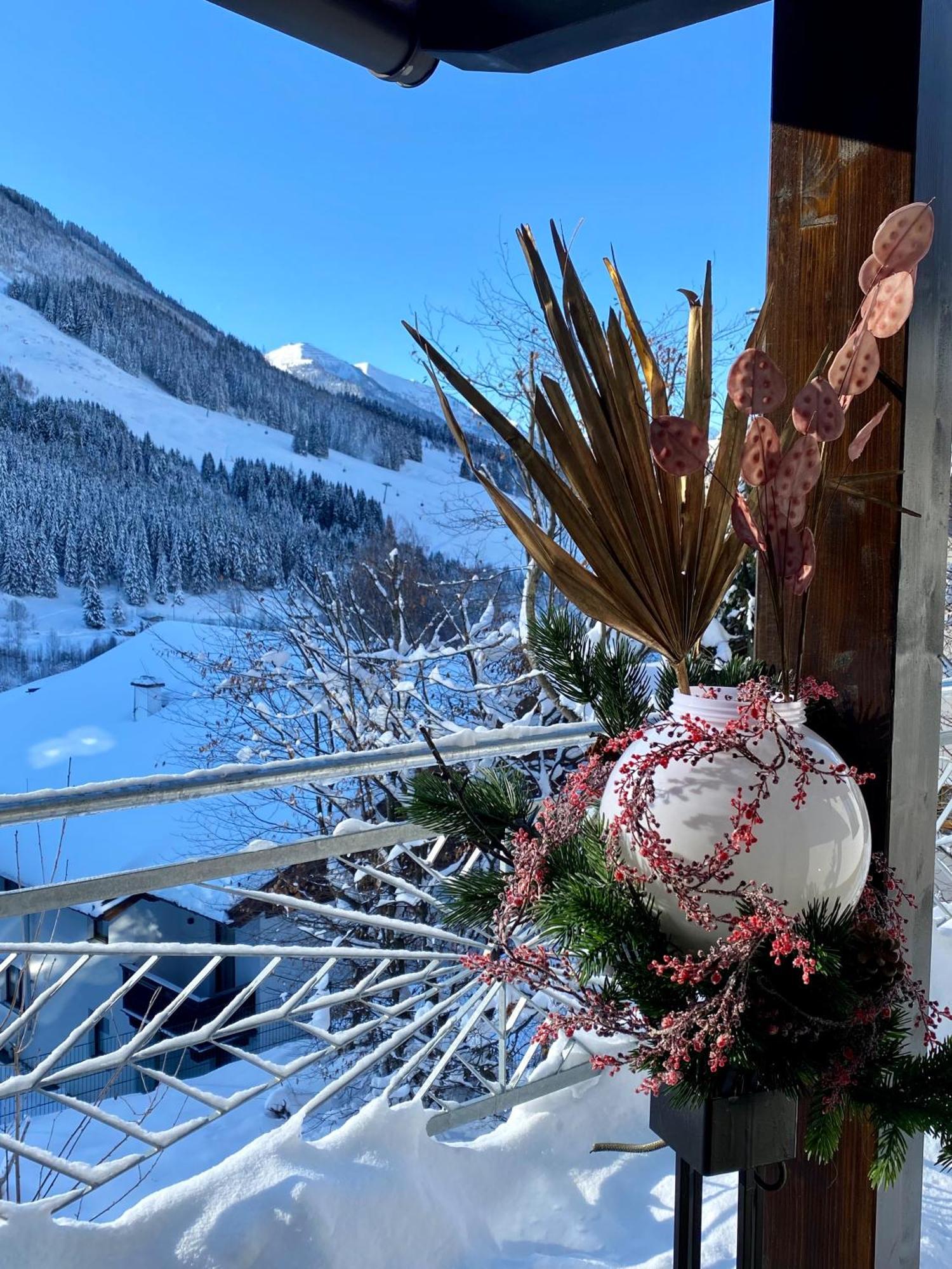 Goldspecht - Boho Appartements Saalbach-Hinterglemm Dış mekan fotoğraf